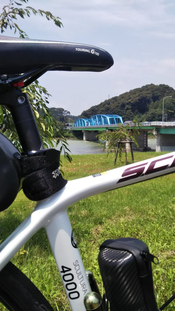 国道156号線 自転車